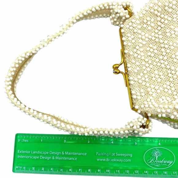 Elegant Cream Beaded Handbag - Picture 9 of 11